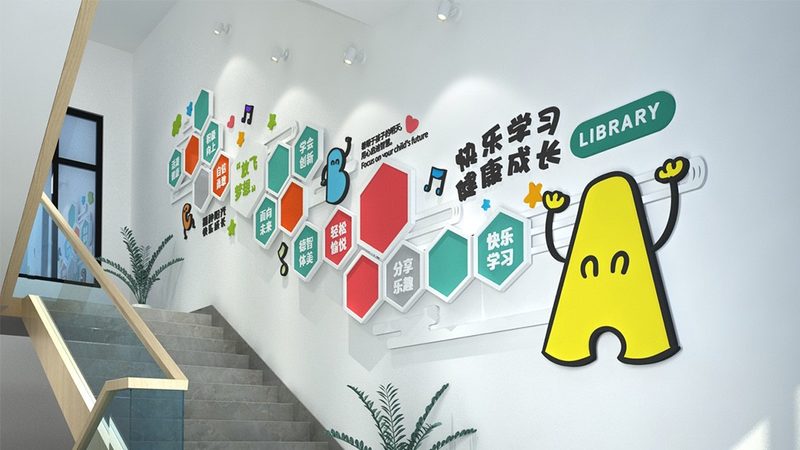 叉车培训费用主要由以下几部分构成：