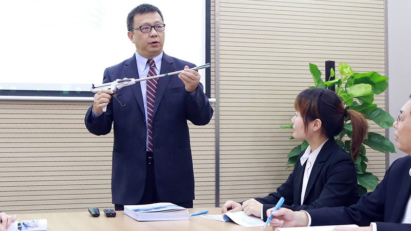 一线技能培训品牌：如何选择优质课程体系**
